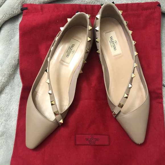 Valentino Garavani Shoes - Valentino rockstud flat